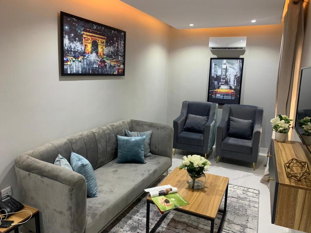 Choice Suites Signature 伊凯贾 外观 照片
