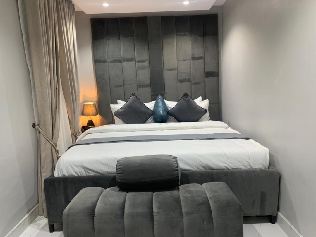 Choice Suites Signature 伊凯贾 外观 照片